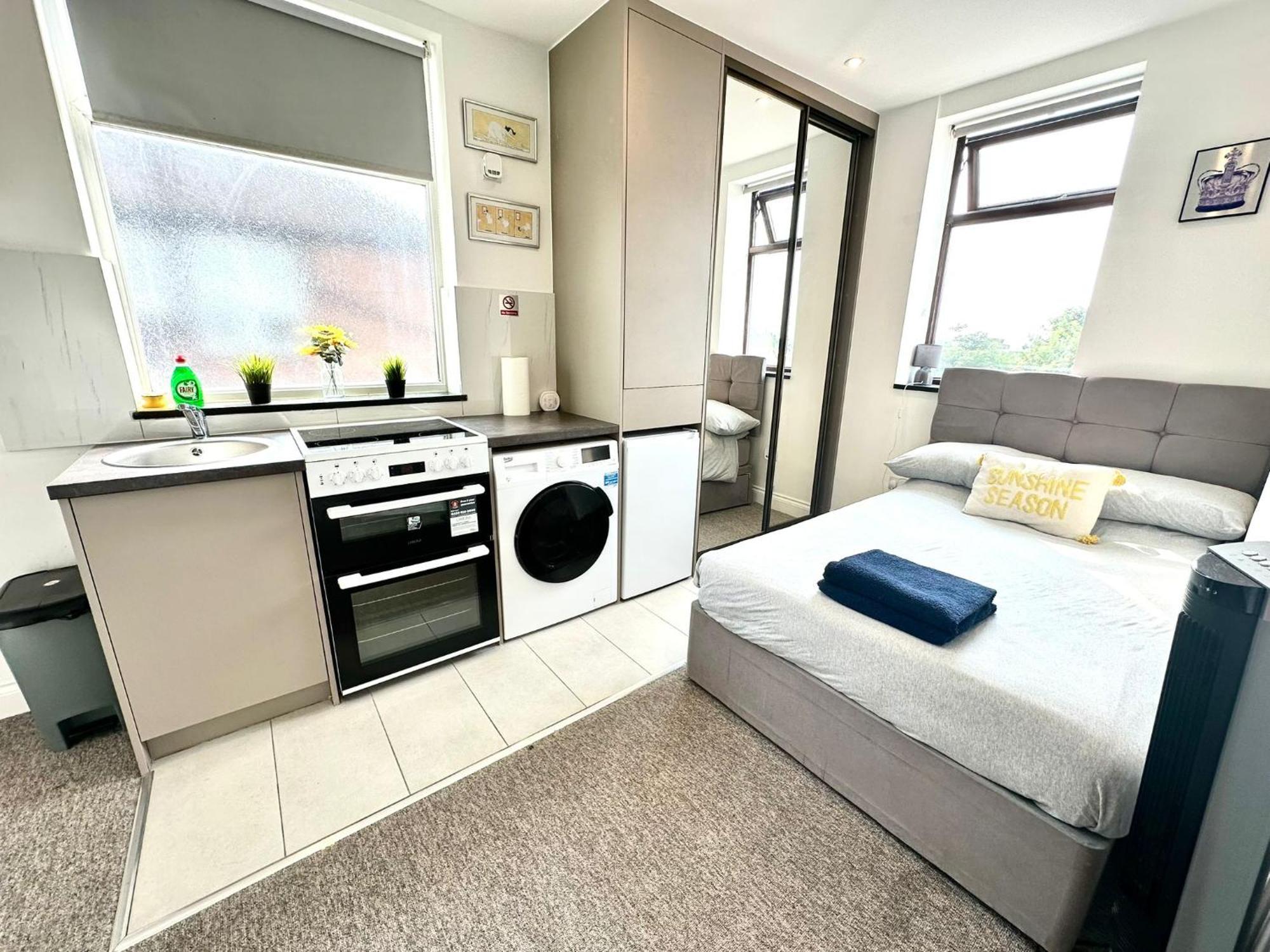 Unique Modern, Private Apartment,15 Mins To Central London Hendon Exterior foto