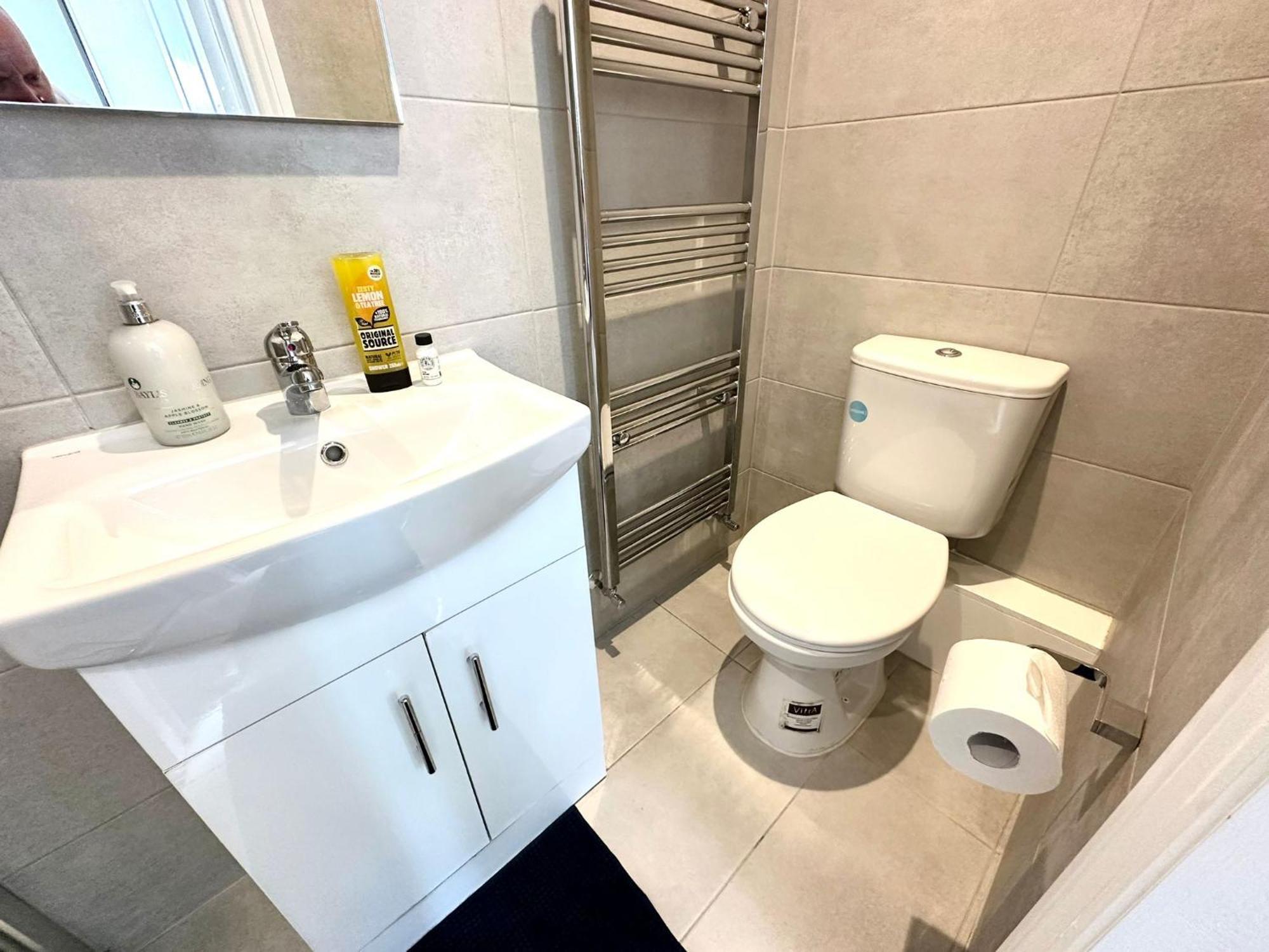 Unique Modern, Private Apartment,15 Mins To Central London Hendon Exterior foto